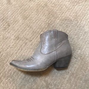 Western bootie